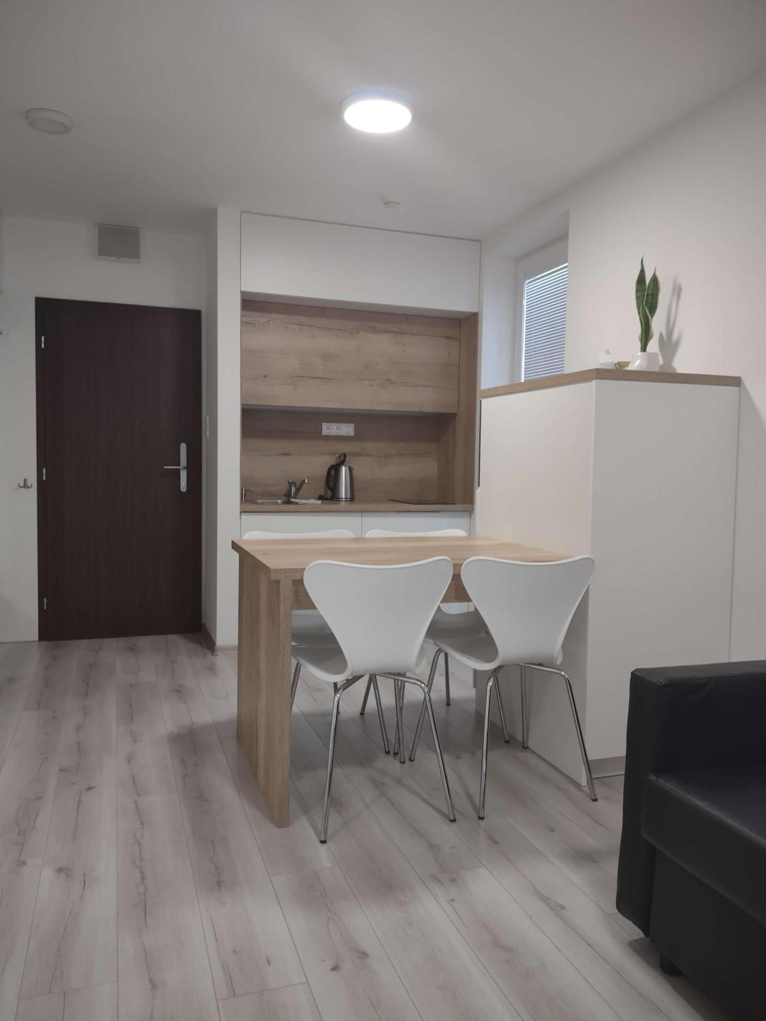 Apartman Kyjev 2 Podhájska Extérieur photo